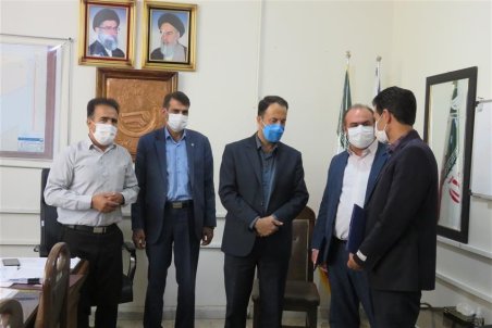 مراسم توديع و معارفه رئیس اداره بهره برداري و توسعه آب آبفاي شاهين شهر