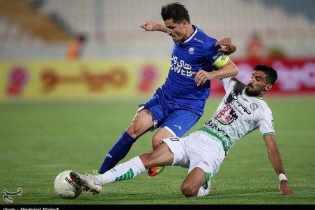 شکوری: صحبت از بستن استقلال با دلالی، روحیه بازیکنان را کاهش می‌دهد