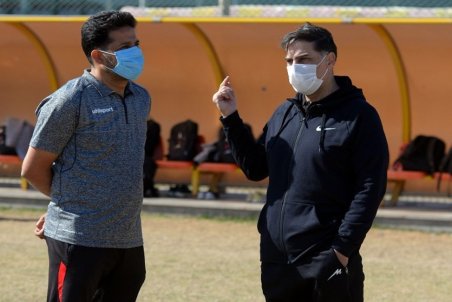 آذری: تا بیرونم نکنند از فولاد نمی‌روم