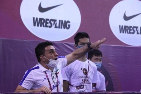 بنا: امیدوارم کشتی در المپیک آبروداری کند