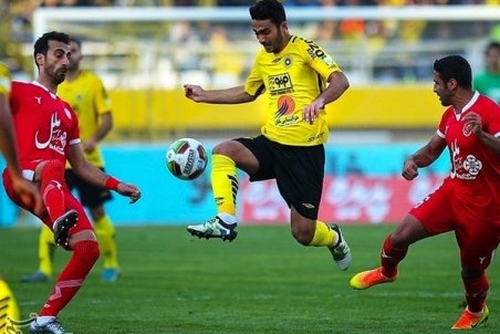 کریمی: صدرنشینی فقط در پایان فصل اهمیت دارد که امیدوارم به آن برسیم