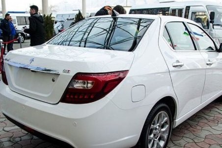 خودرو با توجه به تورم بخشی، باید ۱۴ درصد گران می‌شد