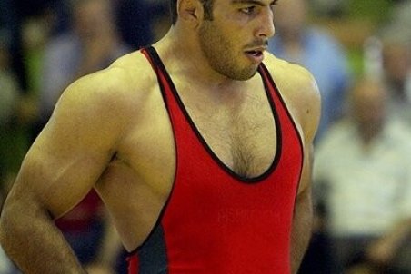 ملی پوش سابق کشتی ایران درگذشت