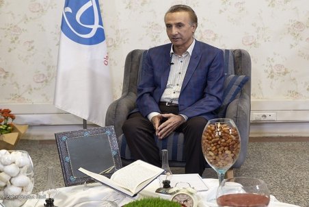 محمدرضا حیاتی : با انتشار اخبار زرد، کشورم را ترک نمی‌‌کنم