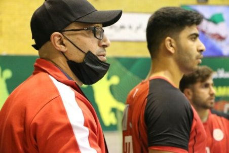 سرمربی هندبال شاملی: لژیونرها بدعهدی کردند/ با ۱۳ بازیکن عازم جام باشگاه‌ها می‌شویم