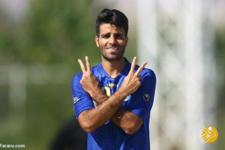 (عکس) استوری بازیکن استقلال باعث ناراحتی پرسپولیسی‌ها شد