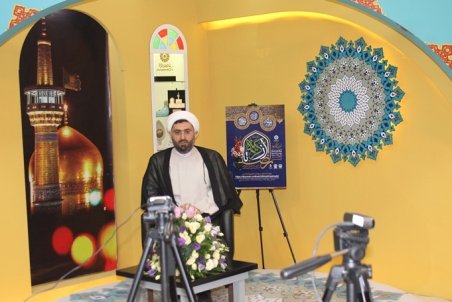 محفل ملی ادبی« از کریمه تا رضا» برگزار شد