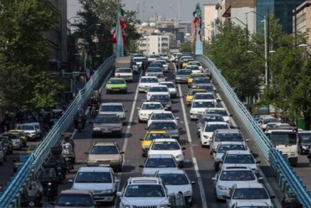 حجم بالای تردد‌ها و ترافیک در سطح معابر شهر تهران