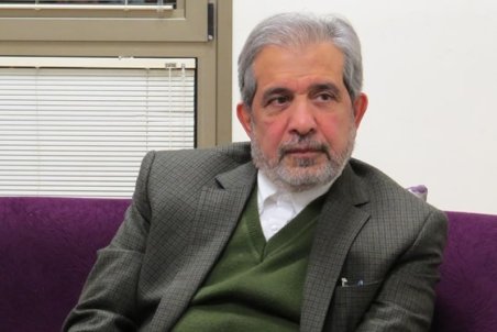 استعفای ما را بپذیرند دستشان را می‌بوسیم/ همه با هم می‌رویم