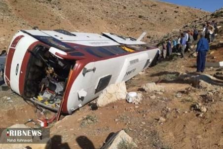 راننده اتوبوس حامل خبرنگاران بازداشت شد