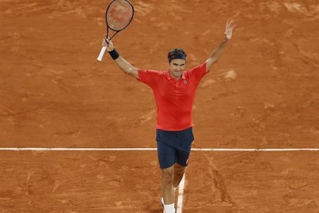 فروش ۱.۳ میلیون پوندی اقلام راجر فدرر