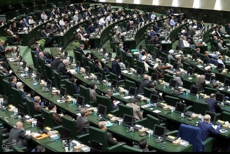 مراسم تحلیف منتخبان میاندوره‌ای مجلس چه زمانی برگزار می شود؟