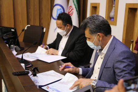 امضای تفاهم نامه همکاری  مشترک میان شرکت آب و فاضلاب و صدا و سیمای مرکز اصفهان