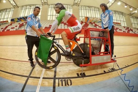 تنها دوچرخه‌سوار پارالمپیکی ایران: برای حضور در توکیو دوچرخه مناسب جاده ندارم