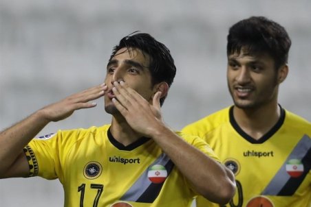 با شکست نفت به قهرمانی امیدوار شدیم/ رقابت تا هفته پایانی ادامه دارد