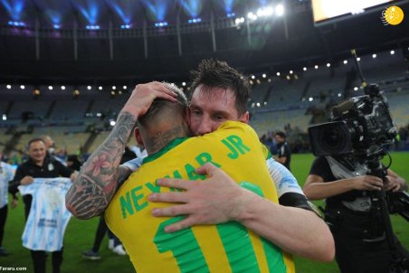 تصاویر جنجالی از نیمار پس از باخت در ماراکانا