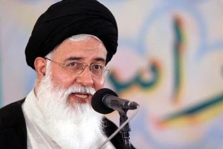 علم‌الهدی: به اجبار نمی‌شود کسی را به حجاب دعوت کرد