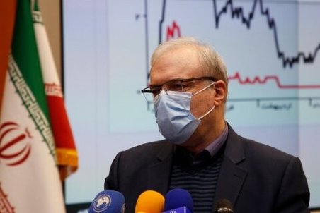 توجیه نمکی درباره درگیری لفظی با یک نماینده