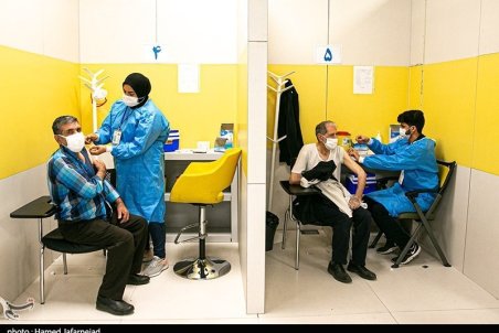 تزریق واکسن کرونا به افراد بالای ۶۰ سال از فردا آغاز می‌شود