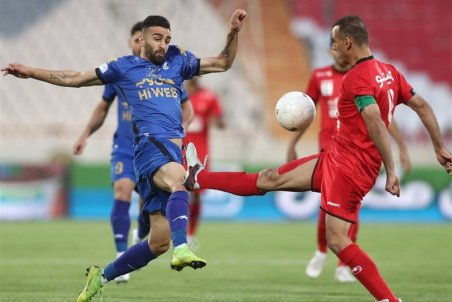 آقایی: پرسپولیس مانند استقلال متکی به یک یا ۲ بازیکن نیست