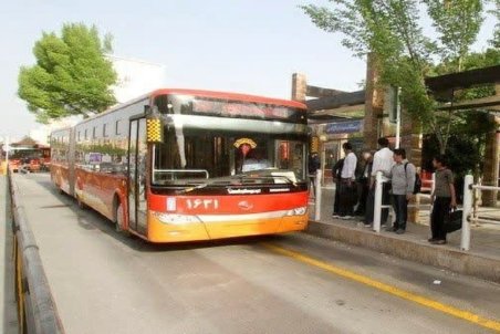 مشکلات پیمانکاری، علت تاخیر در پروژه خط BRT