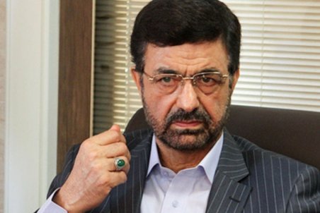 مالکی: نمکی انتظار دارد که مردم به او جایزه دهند در حالی که باید از مردم عذرخواهی کند