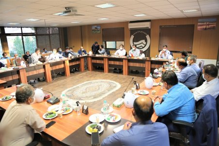 اصفهانی ها با تخصص و مهارت خود بر تنش آبی سال 1400 غلبه می کنند