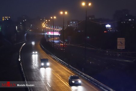 طرح منع تردد شبانه همچنان پابرجاست /رانندگان تهرانی شب‌ها جریمه می‌شوند
