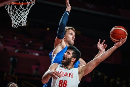 یخچالی؛ مؤثرترین بازیکن تیم ملی بسکتبال مقابل جمهوری چک + جدول