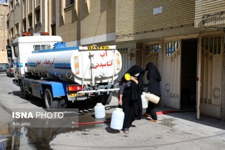 اثرات حادثه لوله آب اصفهان تا فردا ادامه دارد/شکنندگی سامانه اول آبرسانی اصفهان بزرگ