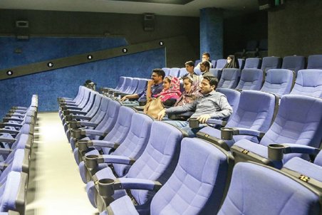 دستوری مبنی بر تعطیلی سینما‌های مشهد ابلاغ نشده است