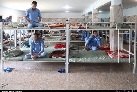 آغاز واکسیناسیون معتادان متجاهر مراکز ماده ۱۶