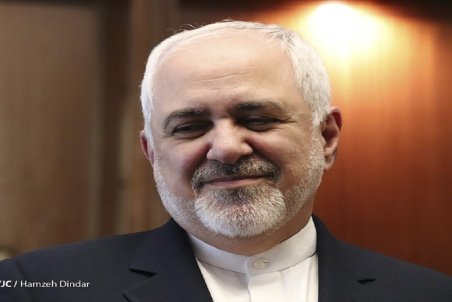 ظریف: روایتی قابل انتشار از مذاکراتی که منتهی به برجام شد را تقدیم ملت دلاور ایران کرده‌ایم