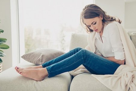 راهکار‌های تسکین درد قاعدگی؛ درد مشترک زنان