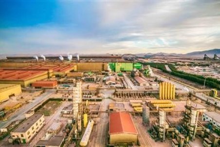 در شرایط تحریم و كرونا یاد گرفتیم هر تهدیدی را به یك فرصت تبدیل كنیم