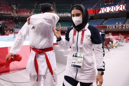 مصدومیت و گریه حمیده عباسعلی پس از حذف از المپیک+ تصاویر