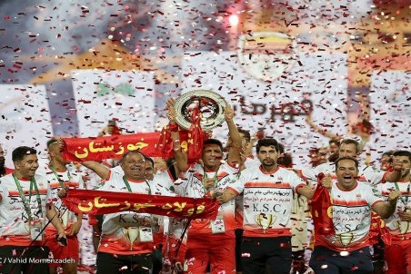 احمدزاده: به زودی درباره پیشنهادهایم تصمیم می‌گیرم