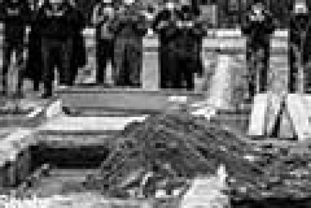 فراخوان تاکسی‌‎ون‌های مشهد برای حمل جسد