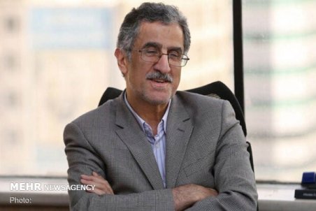 خوانساری: وزارت بهداشت مانع واردات ۶ میلیون دوز واکسن در فروردین شد