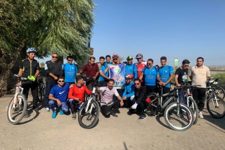گرامیداشت روز تشکل ها و مشارکت های اجتماعی با دوچرخه سواران همیار طبیعت در شهرستان بردسکن