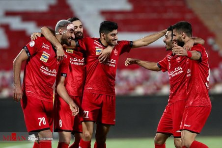 حلالی: پرسپولیس به بازیکنان زیادی نیاز ندارد/ قرارداد کوتاه مدت با کنعانی‌زادگان اشتباه بود