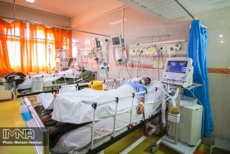 واکسیناسیون خانواده‌های مدافعان سلامت آغاز شود