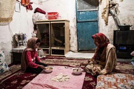 «خط فقر» به ۱۰ میلیون تومان رسید/افزایش جمعیت «زیر خط مطلق» به ۳۰ درصد از سال ۹۶ تا ۹۸