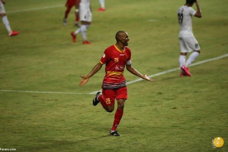 جواب منفی ستاره فولاد به پیشنهاد استقلال؟