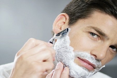 جوش صورت بعد از اصلاح چیست؟ +راه‌های درمان