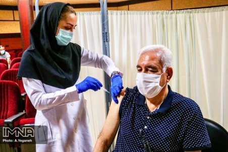 افراد دارای بیماری زمینه‌ای برای واکسیناسیون باید پرونده الکترونیک داشته باشند