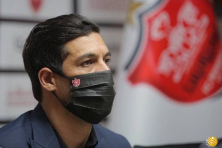 واکنش ابراهیم شکوری به جذب بازیکن استقلال توسط پرسپولیس