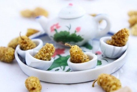 هر آنچه که باید در مورد خواص توت خشک بدانید