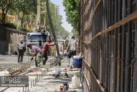 پیشرفت ۲۷ درصدی پارکینگ زیرسطحی توحید