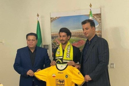 سپاهان از لیگ یک بازیکن خرید